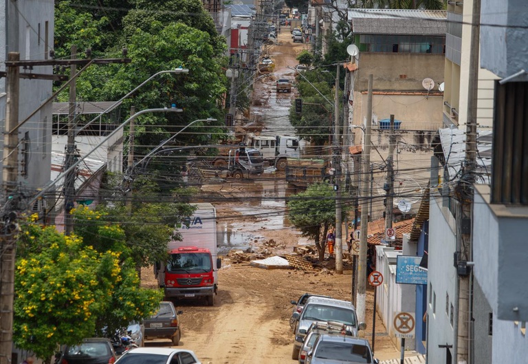 Prorrogação oficial em MG: prazos do Simples e do SIMEI (MEI) foram estendidos em municípios atingidos por chuvas